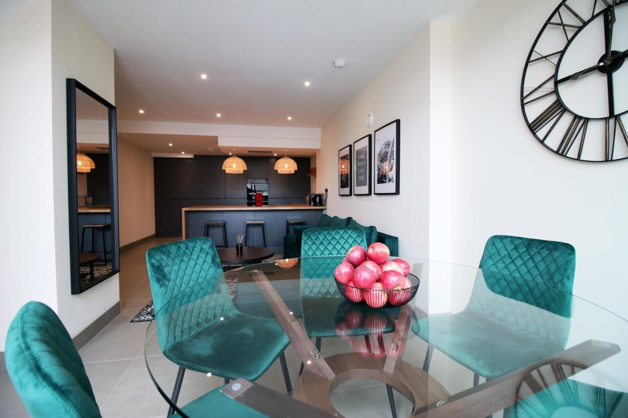 Luxury 4 Bedroom 4 Ensuite Home In Penarth 卡迪夫 外观 照片