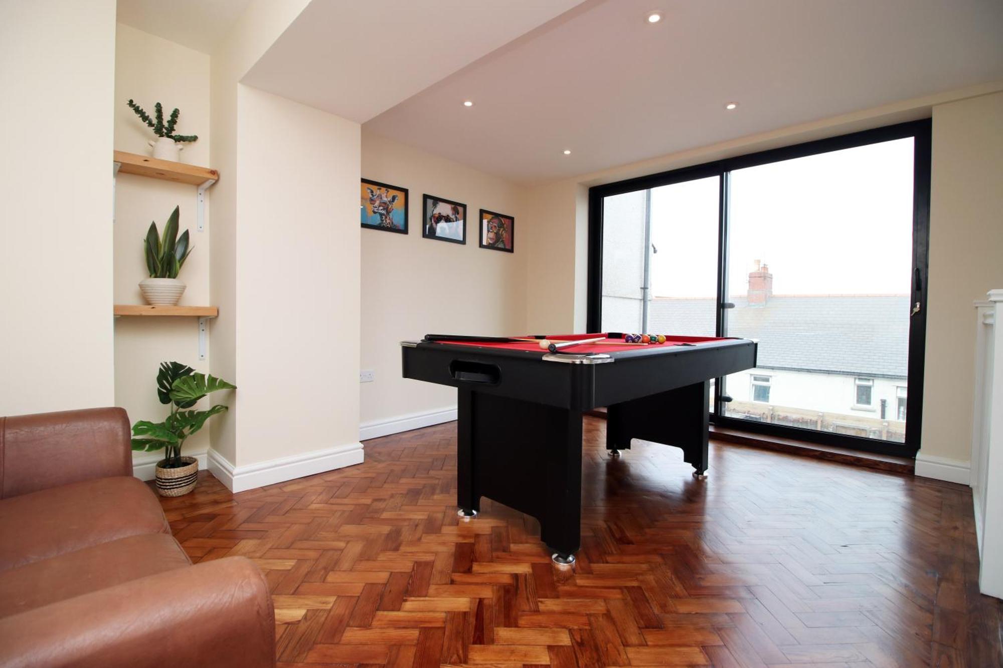 Luxury 4 Bedroom 4 Ensuite Home In Penarth 卡迪夫 外观 照片